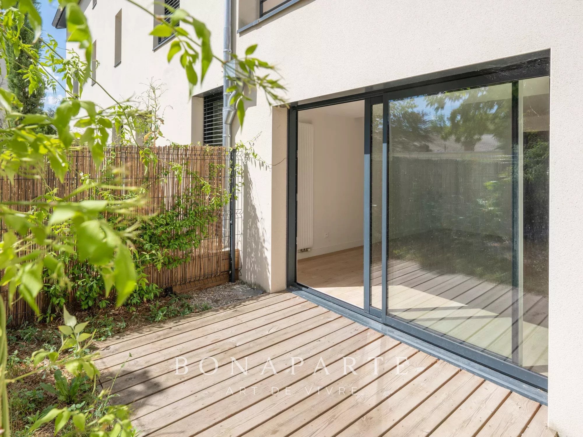 LYON 3 - MONTCHAT - MAISON DE VILLE FAMILIALE– 120m2-  TERRASSE - DOUBLE STATIONNEMENT